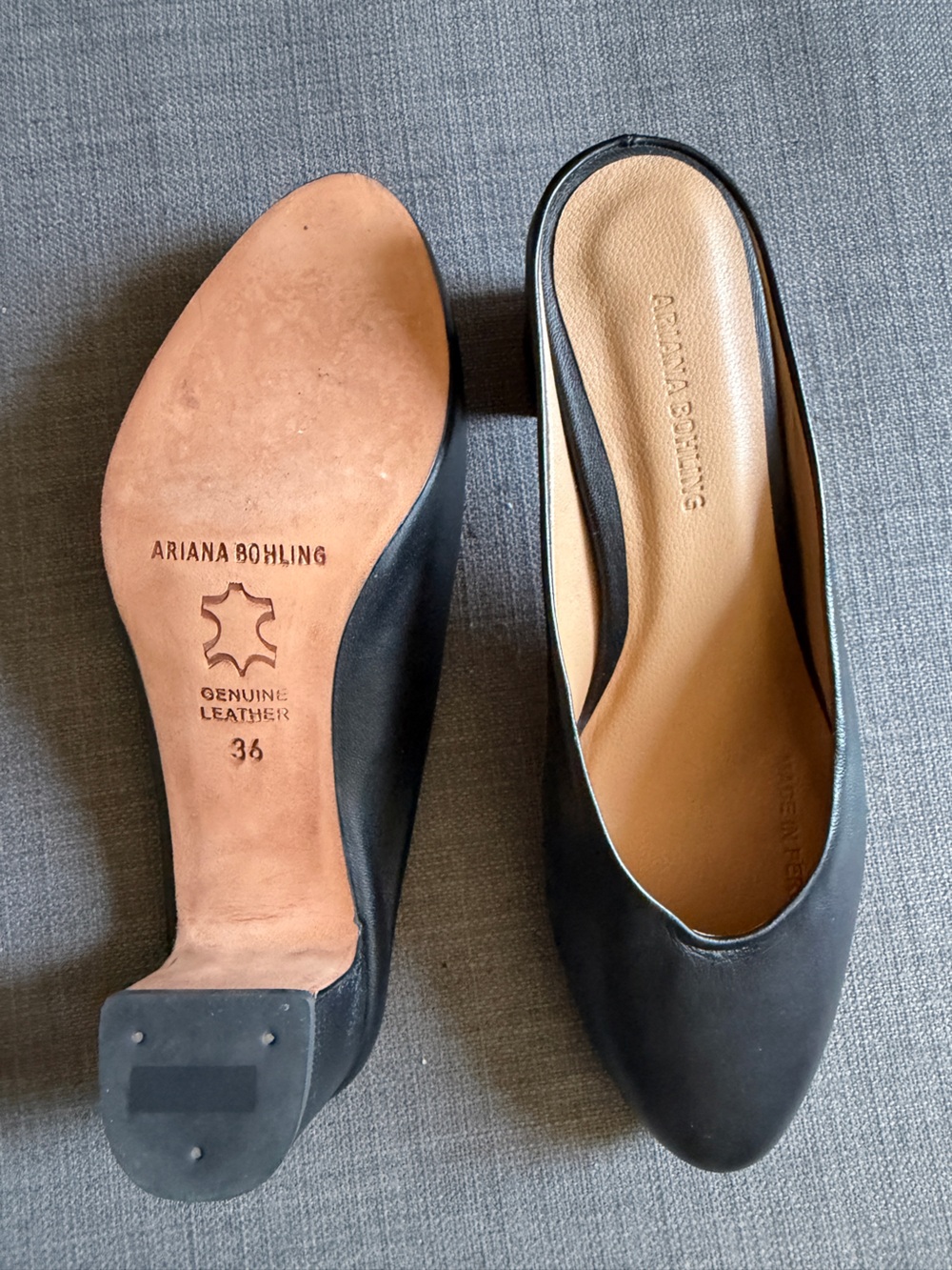 ARIANA BOHLING Black Leather Block Heel Mules with Tan Insole - Picture 5 of 5